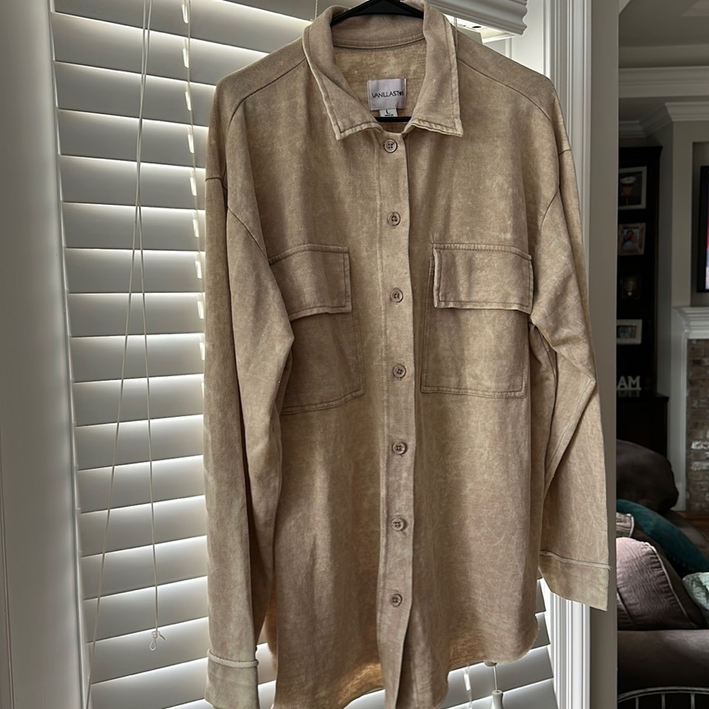 Vanilla Star Shacket